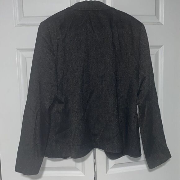 LAFAYETTE 148 N.Y Charcoal with metallic wool herringbone suit jacket. Size 14 - Picture 7 of 7